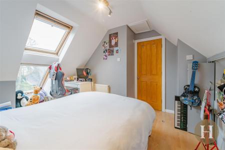 Hadleigh Estate Agents-25.jpg