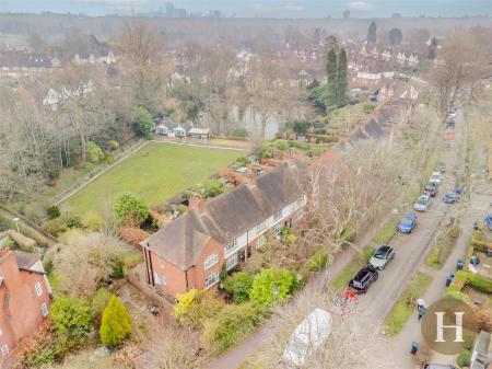 Hadleigh Estate Agents-35.jpg