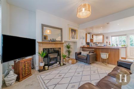 Hadleigh Estate Agents-1.jpg