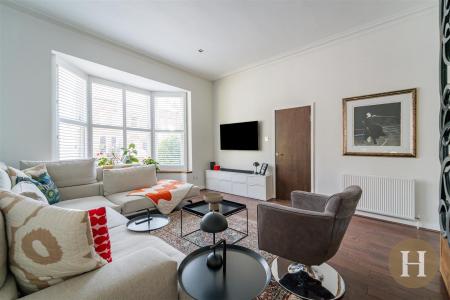 Hadleigh Estate Agents-3.jpg