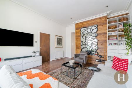 Hadleigh Estate Agents-5.jpg