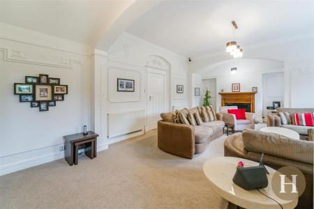 Hadleigh Estate Agents-20.jpg