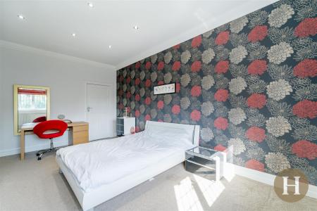 Hadleigh Estate Agents-49.jpg