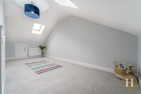 Hadleigh Estate Agents-2.jpg