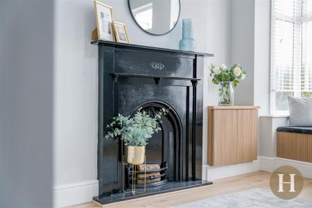 Hadleigh Estate Agents-45.jpg