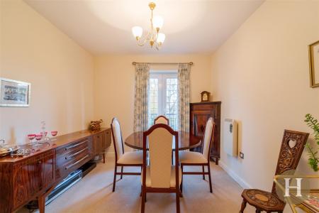 Hadleigh Estate Agents-25.jpg