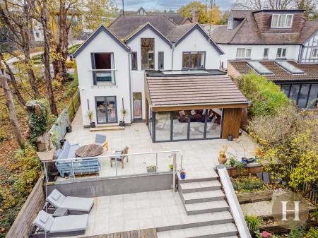 Hadleigh Estate Agents-16.jpg