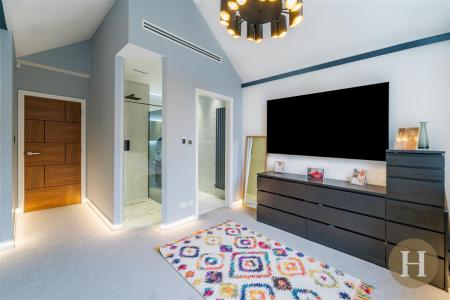 Hadleigh Estate Agents-43.jpg