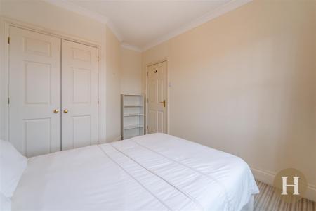 Hadleigh Estate Agents-30.jpg