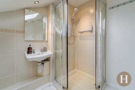 Hadleigh Estate Agents-50.jpg