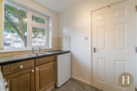 Hadleigh Estate Agents-13.jpg