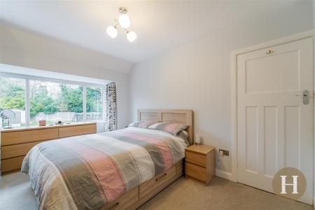 Hadleigh Estate Agents-35.jpg