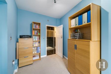 Hadleigh Estate Agents-4.jpg