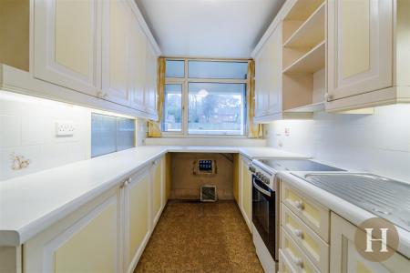 Hadleigh Estate Agents-12.jpg