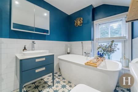 Hadleigh Estate Agents-26.jpg