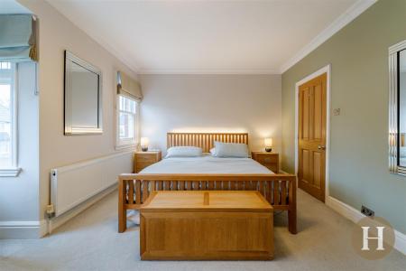 Hadleigh Estate Agents-70.jpg