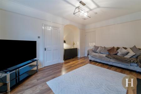 Hadleigh Estate Agents-7.jpg