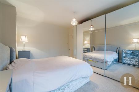 Hadleigh Estate Agents-24.jpg