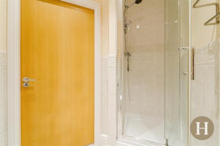 Hadleigh Estate Agents-15.jpg