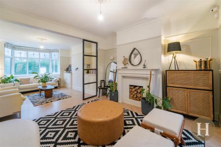 Hadleigh Estate Agents-8.jpg