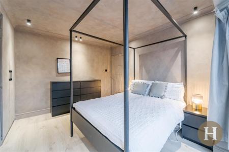 Hadleigh Estate Agents-29.jpg