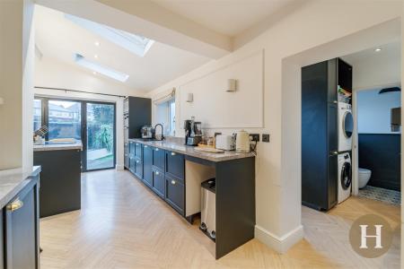 Hadleigh Estate Agents-16.jpg