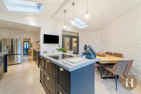 Hadleigh Estate Agents-18.jpg