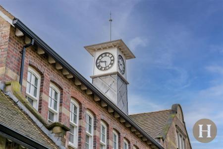 Hadleigh Estate Agents-38.jpg