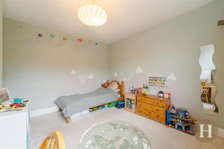 Hadleigh Estate Agents-40.jpg