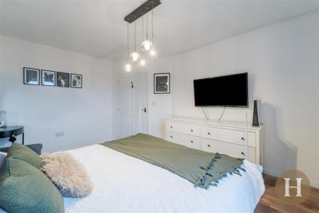 Hadleigh Estate Agents-7.jpg