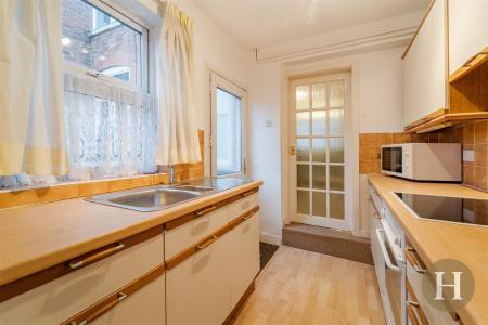 Hadleigh Estate Agents-1.jpg