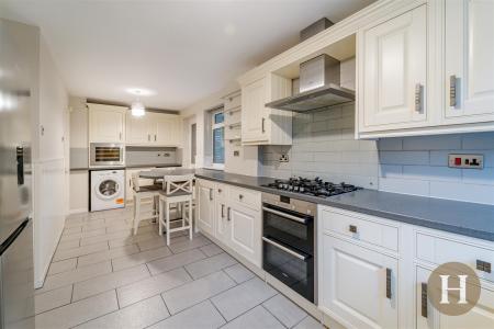 Hadleigh Estate Agents-40.jpg