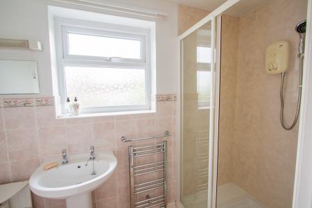 Ensuite shower room