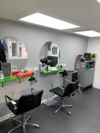 Salon