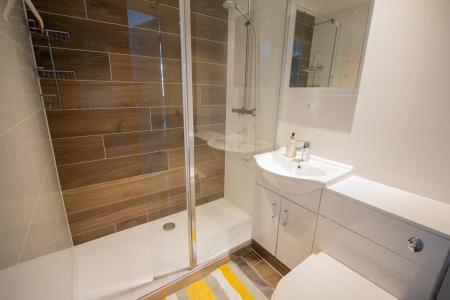 Ensuite shower room