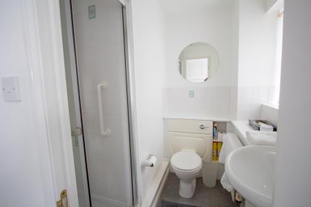 Ensuite shower room