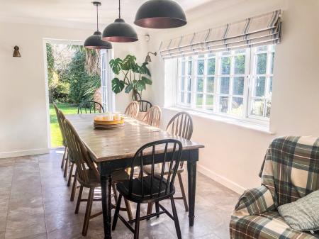 Kitchen/Dining room