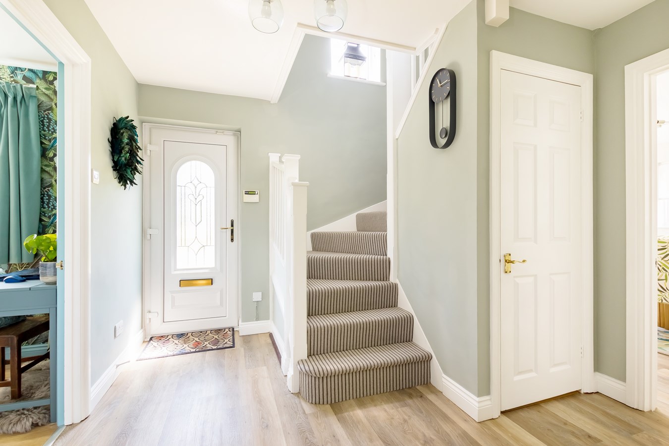 4 bedroom Detached House for sale in Wickwar