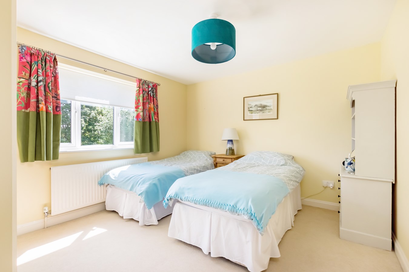 4 bedroom Detached House for sale in Wickwar