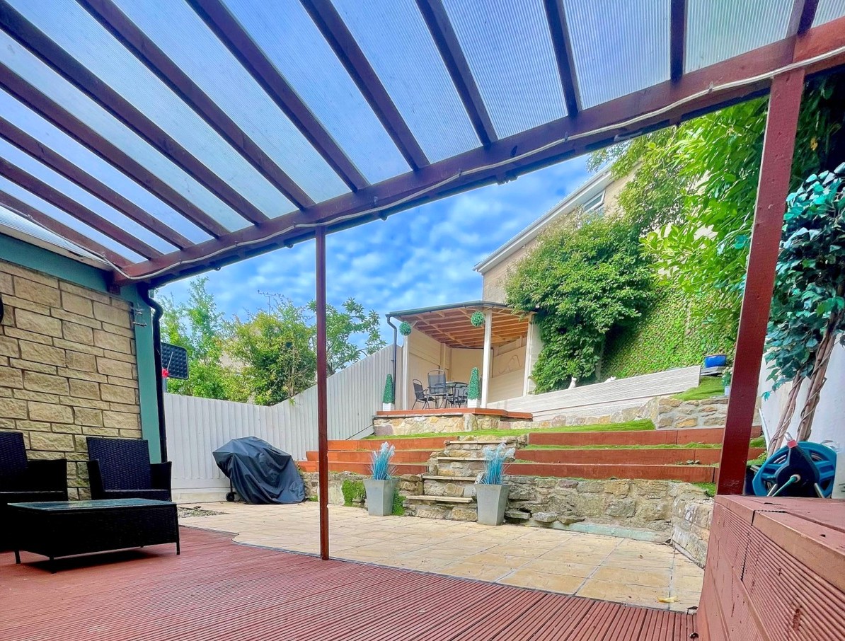 3 bedroom Detached House for sale in Wincanton