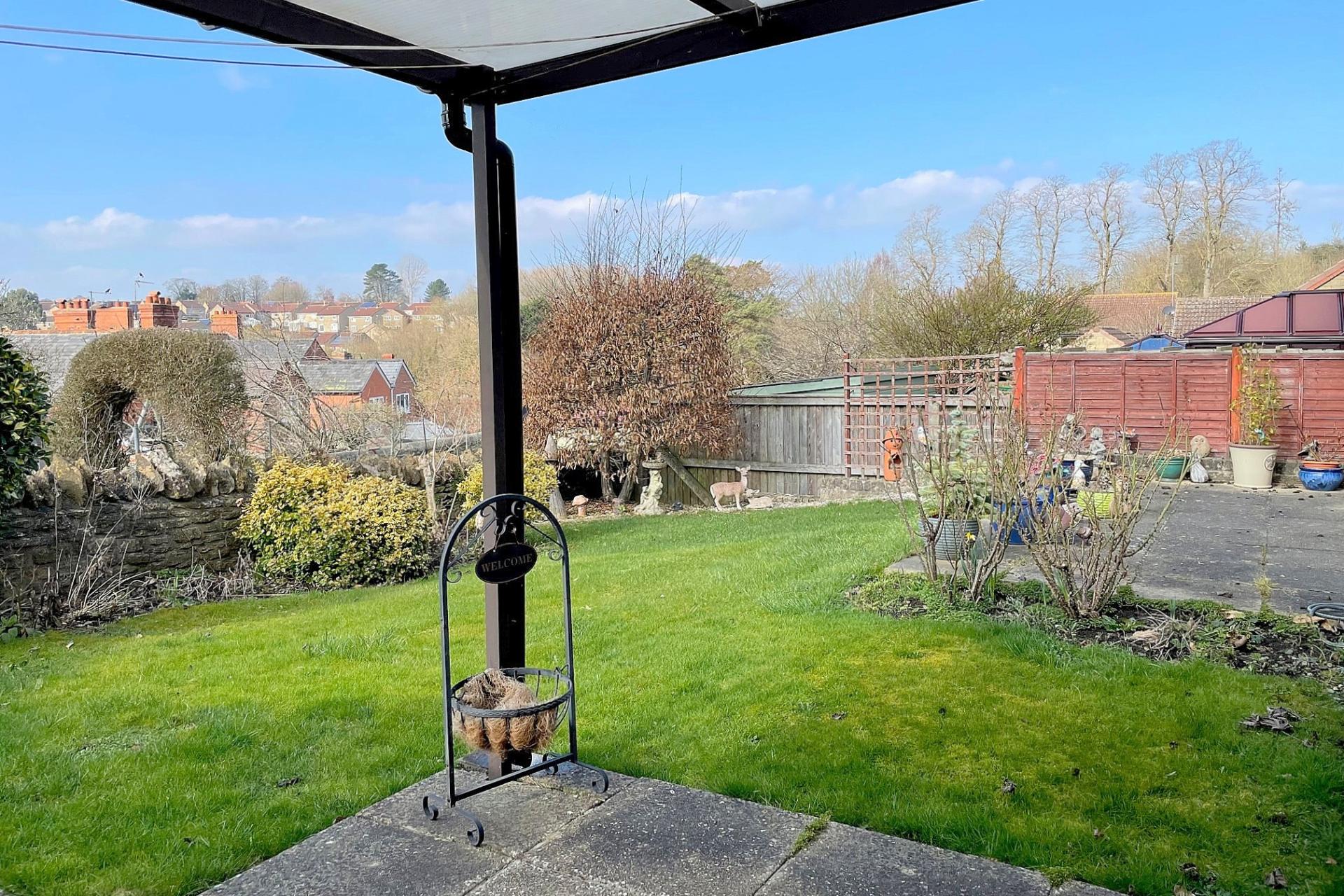 3 bedroom Detached Bungalow for sale in Wincanton