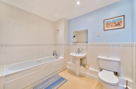 1326879-23-6877c7...