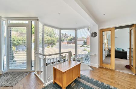 1326879-15-6877c6...