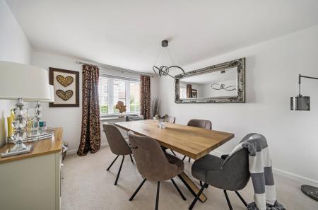 1333574-7-688cad9...