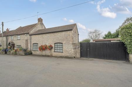 1355890-3-68cc43f...