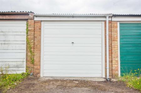 6 Windrush Garage.jpg