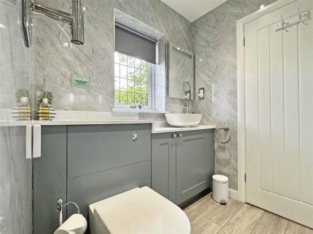 Annex Shower Room.jpg