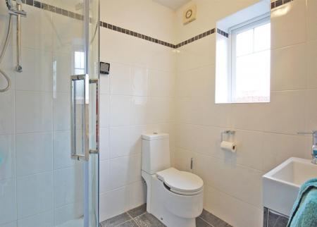 Shower Room.jpg