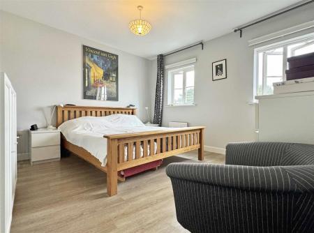 Master Bedroom.jpg