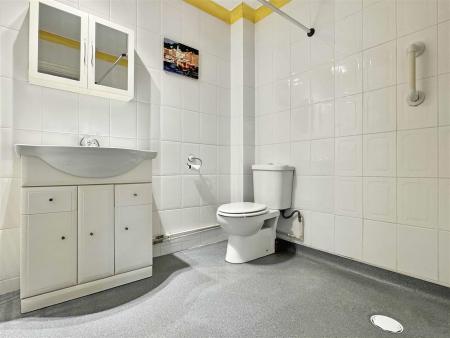 Annex Wet Room.jpg